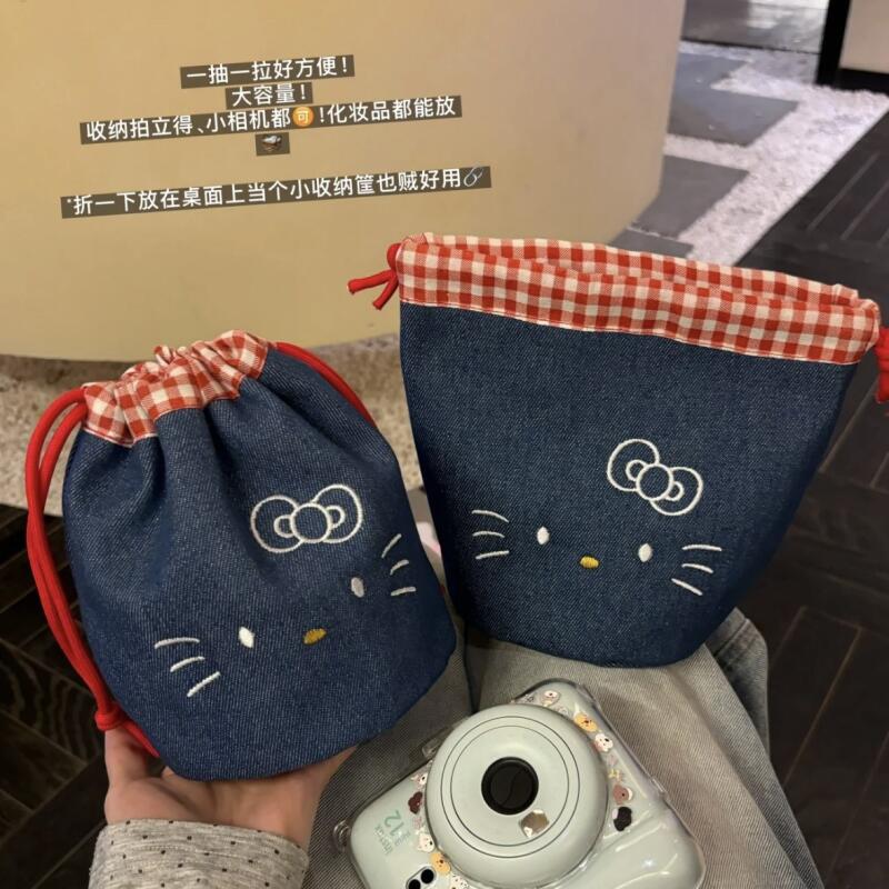 Sanrio Hello Kitty Portable Co - đánh giá và giá Travel Accessories Set