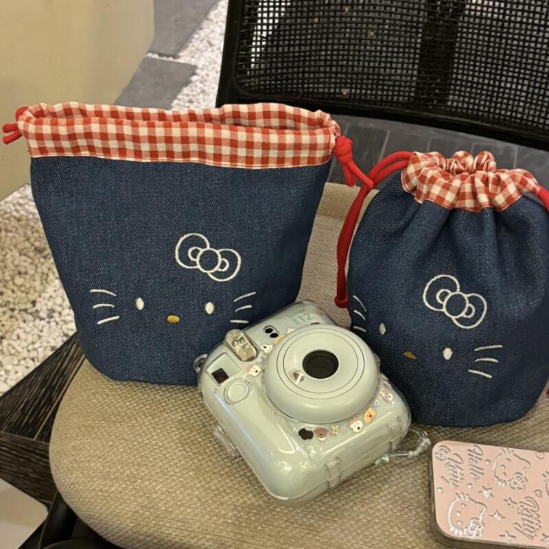 Sanrio Hello Kitty Portable Co - đánh giá và giá Travel Accessories Set