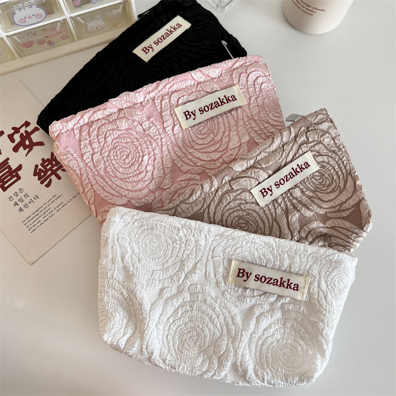 French Embossed Flowers Travel - đánh giá và giá Travel Accessories Pouch For Women